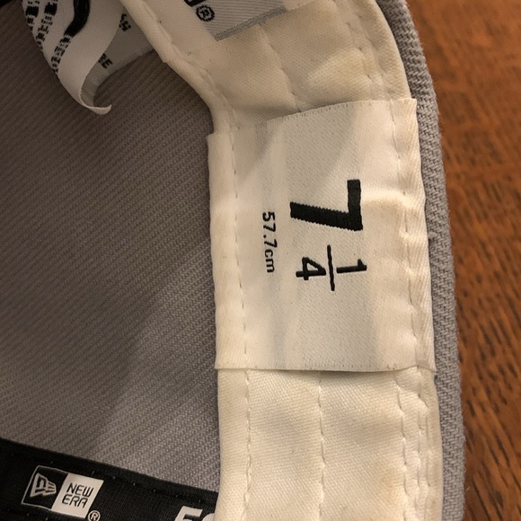 New York Yankees 1999 World Series Fitted Hat Cooperstown Collection Size 7 1/4 - Picture 6 of 9